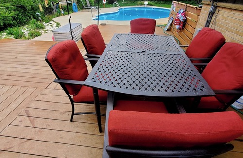 Racine House | Nautical Splash Pad, Spacious Home, Private Pool & Cedar Hot Tub.