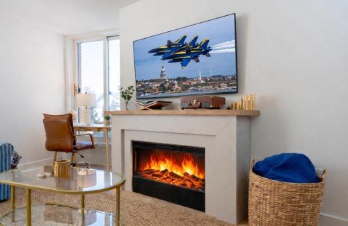Eastport House | Naval Academy Air Show Luxury Stay