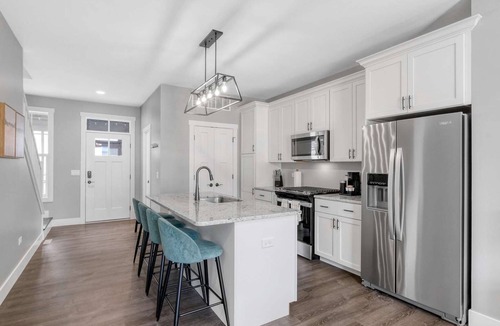 Ottawa House | Navvy Town Neighborhood at Heritage Harbor