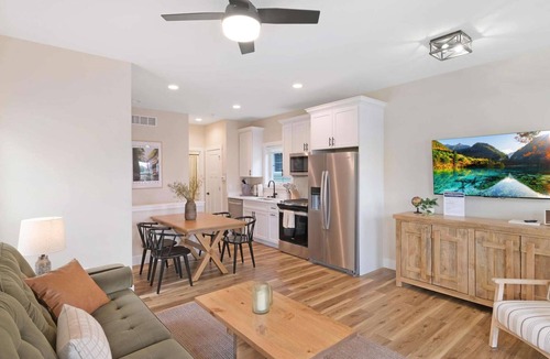 Ottawa House | Navvy Town Neighborhood at Heritage Harbor