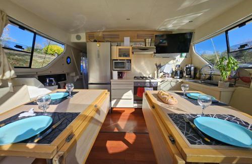 Capestang Boat Rental | NAVYLIS Croisière