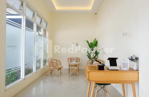 Berbah Hotel | Nawasena Homey Syariah near Bandara Adisucipto 4 Mitra RedDoorz