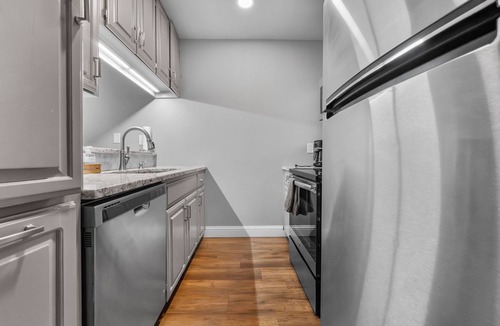 New Braunfels Condo | NB River House | Comal + Pool | Schlitterbahn