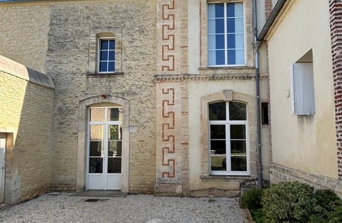 Hermanville-sur-Mer Villa | nCharacter House near D-Day Beaches - Château Estate, 9 pers