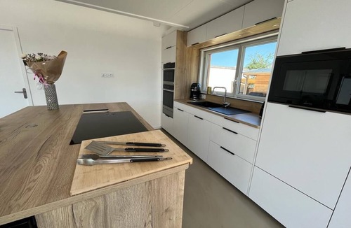 Barneville-Carteret Villa | nContemporary House in the Heart of the Barneville Neighborhood