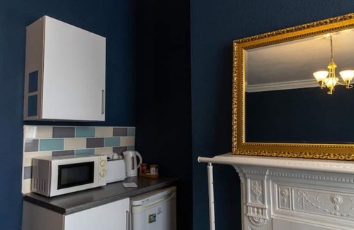 Bordesley Apartment | nDigbeth Apartment Sleeps 12