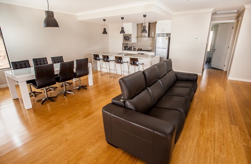 Clare Villa | Neagles Retreat Villa 4 Disable friendly - 2 bedroom