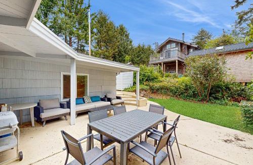 Neahkahnie Beach House | Neahkahnie Charmer