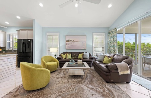 Naples Park House | Neapolitan, Newly Renovated Luxury Home with Pool!