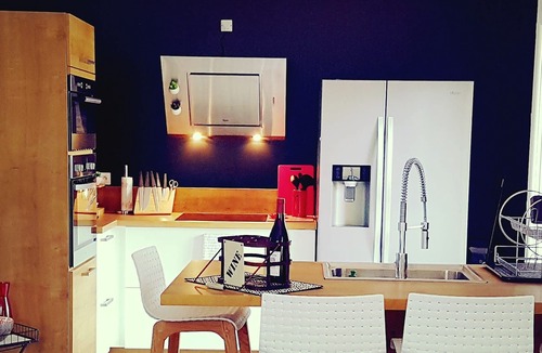 Saint-Laurent-des-Arbres Villa | Near AVIGNON at 25mn 6 / 8p VILLA FONTANA outdoor pool heated from May 15th.