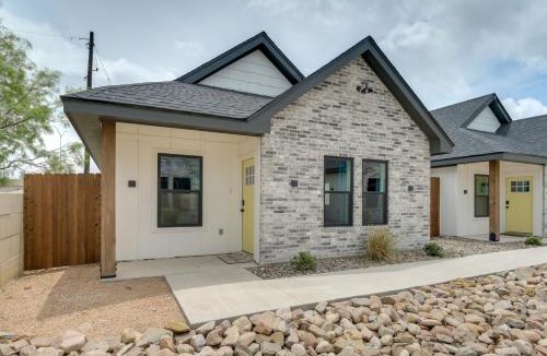 San Angelo House | Near AFB & Medical Center: Modern San Angelo Home