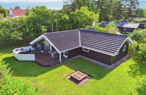 Store Kongsmark House | Near beach center quiet and secluded lot