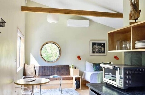 Georgetown House | Near Beach+Private Sauna+FirePit+Pond+Outdoor Shower+Heat/AC