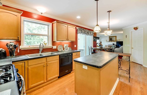 Ballston Spa House | Near Belmont Stakes, State Park! Ballston Spa Home