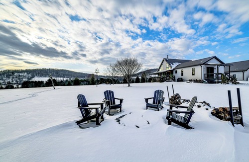 Hobart House | Near Cooperstown & Oneonta Baseball: Family Stay