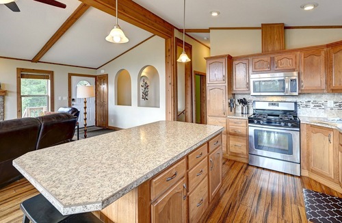 Wisconsin Dells House | Near Dells Game Room Fire Pit Sunset Deck