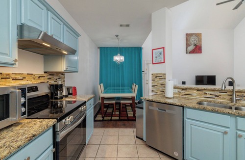 Euless House | Near DFW Airport + Sleeps 6 - Catch World Cup Fun