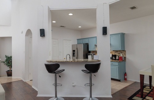 Euless House | Near DFW Airport + Sleeps 6 - Catch World Cup Fun