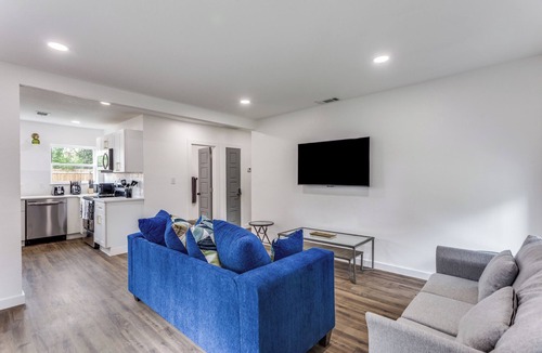 Fort Worth House | Near Dickies Arena, Mins to TCU & Downtown