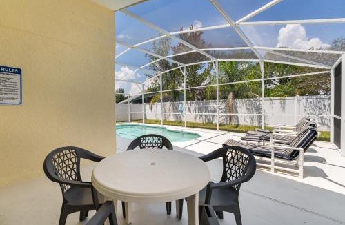 Eagle Pointe South House | Near Disney Private Pool 4 Bedrooms