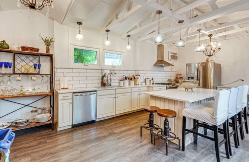 Scranton Cottage | Near Downtown Scranton: Getaway w/Patio