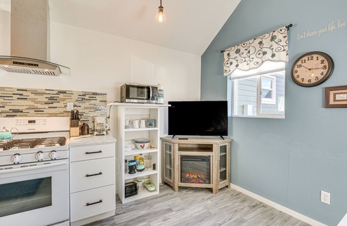Springfield Apartment | Near Dtwn Eugene & UO! Cozy Studio in Springfield