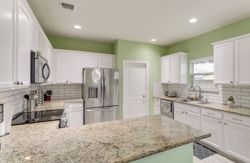 Manor House | Near East Metropolitan Park: Escape w/Pool Access