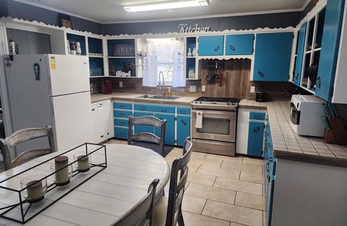 Tahlequah House | Near everything Tahlequah and Northeastern State University - NSU have to offer