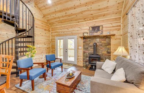Edray House | Near Greenbrier River! Mtn-View Cabin with Fire Pit