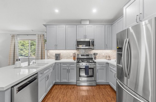 Christmas Valley House | Near Heavenly + Sierra · Golf · A/C · Tahoe Escape