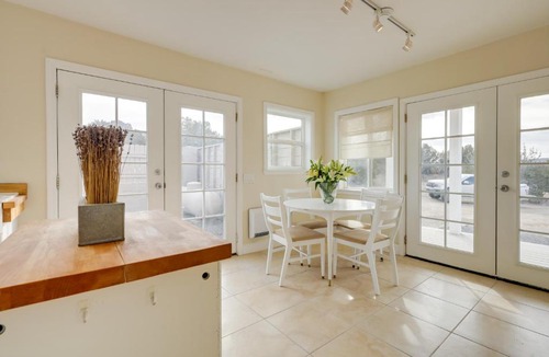 Cerrillos Apartment | Near Hiking: Dog-Friendly Studio in Los Cerrillos