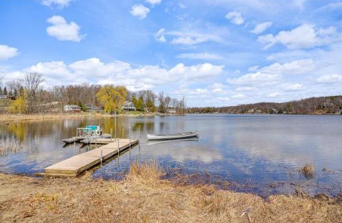 Campbellsport House | Near Hiking: Lakefront Getaway in Campbellsport!