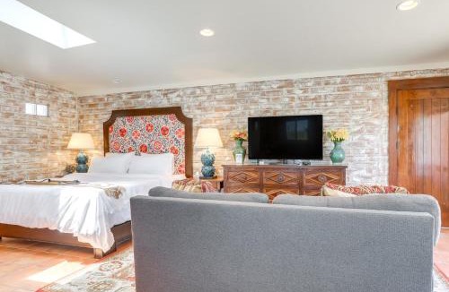 Tucson Apartment | Near Hiking: Mtn-View Tucson Studio Retreat