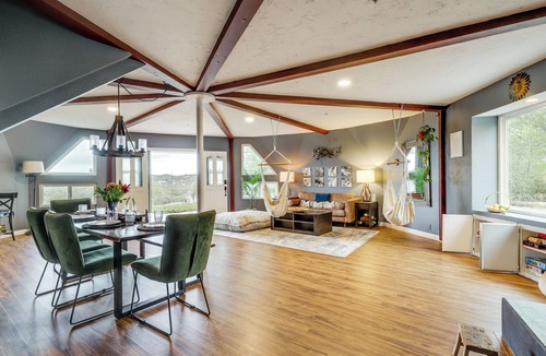 Lakeside House | Near Hiking Trails! Luxe Family Home in Lakeside