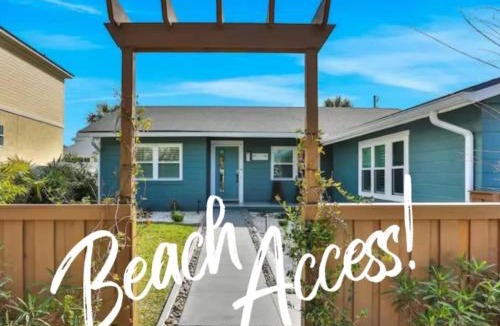 Vilano Beach House | Near Historic St Augustine & Beaches