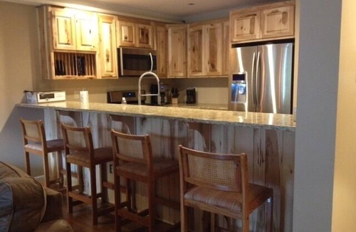 Oak Hill Condo | Near Hunter and Windham ski resorts. Crystal Pond town house, 4BR & 3.5 bath