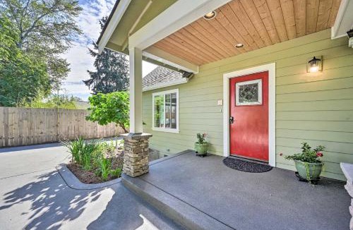 Kirkland House | Near I-405 & 1 Mi to Dtwn! Kirkland Family Home