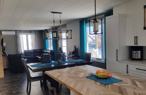 Roberval House | Near Lac-St-Jean 5 minutes away.