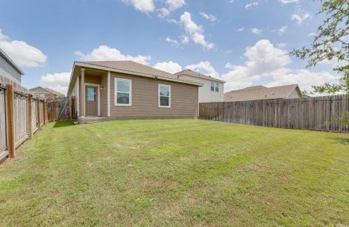 Medina Valley House | Near Lackland AFB Home with Yard and Pool Access