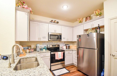 San Antonio House | Near Lackland and sea world! Perfect for BMT graduations!