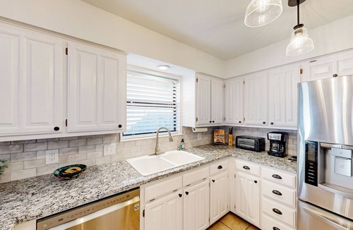 Azle House | Near Lake & Beach: Welcoming Home w/Patio