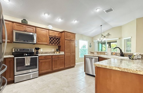 The Villages House | Near Lake Sumter + Brownwood + Beautiful 2/2
