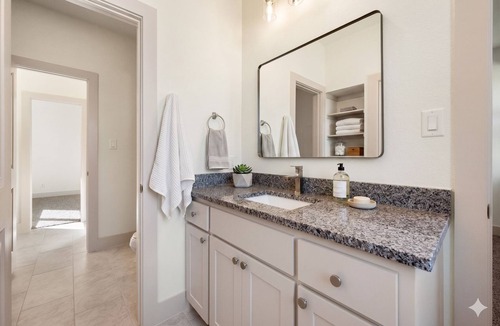 South Arlington House | Near Mansfield Stadium - Brand New Townhome Unit 2