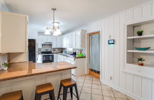 Dentsville House | Near Medical Centers & Fort Jackson! Quiet Home
