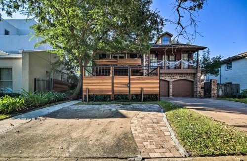 Boulevard Oaks House | Near NRG! Cozy + Private Houston Home w/Garden
