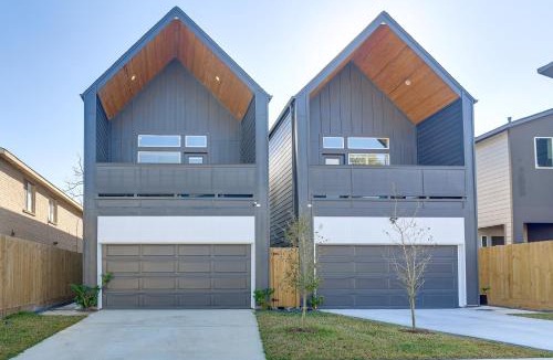 OST - South Union House | Near NRG Stadium & Med Center | Group Retreat