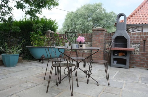 Doudeauville House | Near Opal Coast, Nausicaá, Montreuil-Sur-Mer, Shuttle