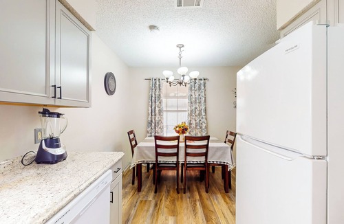 Stillwater House | Near OSU Campus! 'Casa de Cowboy' in Stillwater
