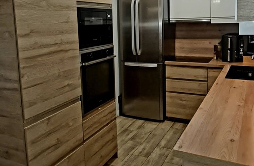 Champigny-sur-Marne Apartment | Near Paris and Disneyland, 3 bedroom apartment, sleeps 6