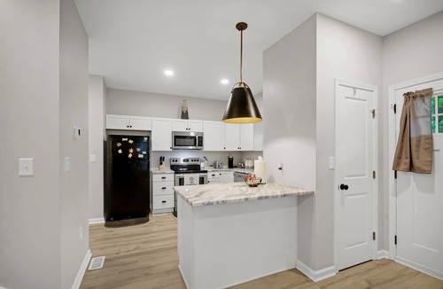 Hanahan House | Near Park Circle, Downtown, & Beaches | Pool Table